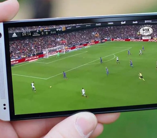 Assista a jogos de futebol ao vivo de graça com esses 3 incríveis aplicativos!